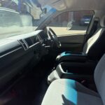 Toyota HiAce 2.5D-4D Bus 14-Seater GL full